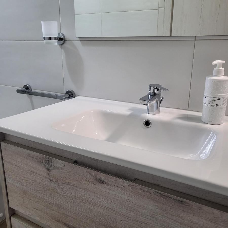 Apartamento Sole Raggiante Lia Darzillo Afragola Exterior foto